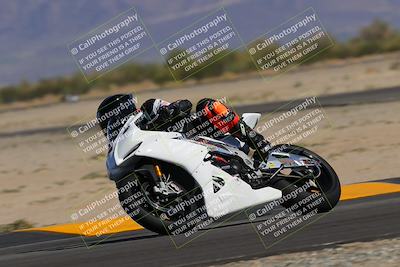 media/Oct-08-2022-SoCal Trackdays (Sat) [[1fc3beec89]]/Turn 16 (125pm)/